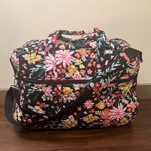 Vera Bradley Grand Traveler